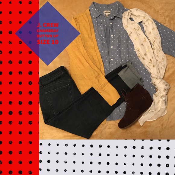 J. Crew Tops - 🥂2018 SALE🥂 J. Crew Chambray Button Up